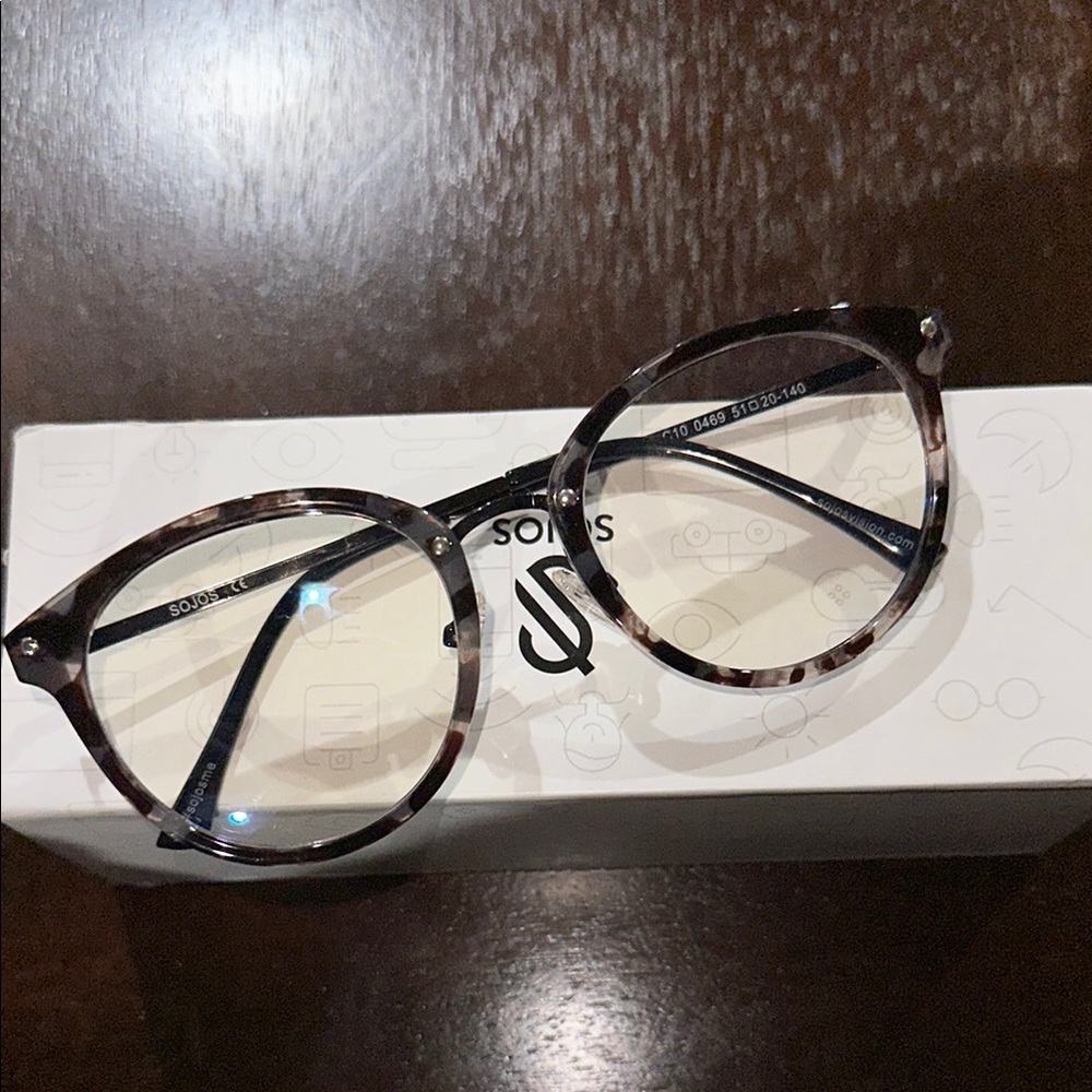Stylish Tortoiseshell blue light Glasses
